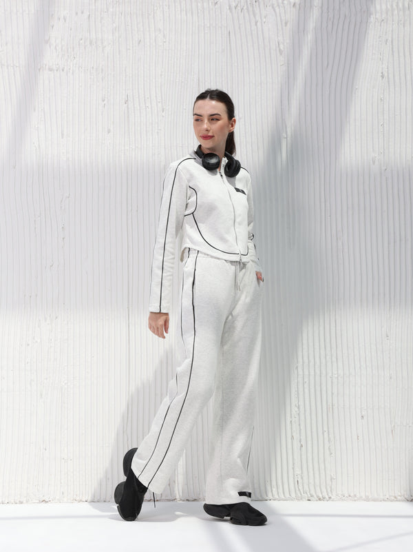 Sports set with side stripes design, Grey | W DE MODA