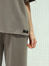 Comfortable casual outfit, brown