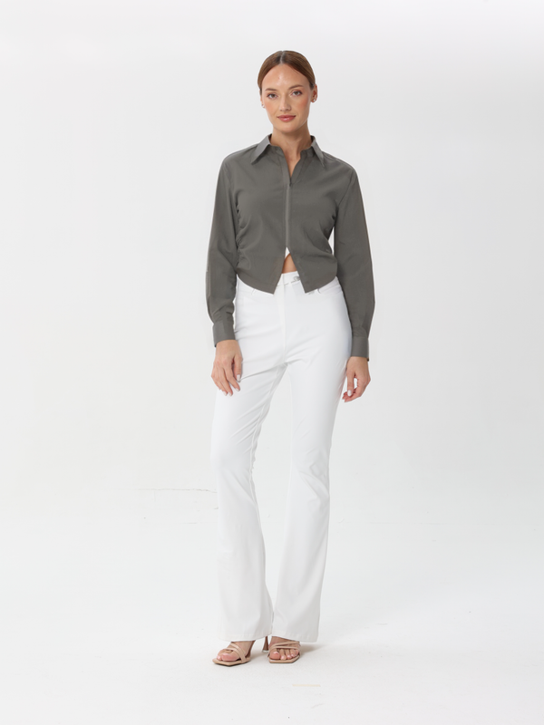 Blouse With Front Zip and Side Ruffles | Blouse | W DE MODA