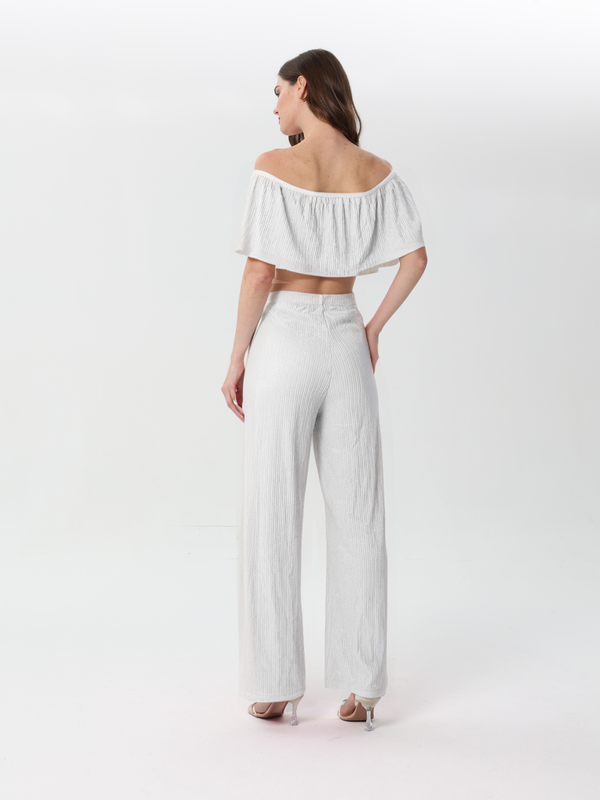 Off-the-shoulder set