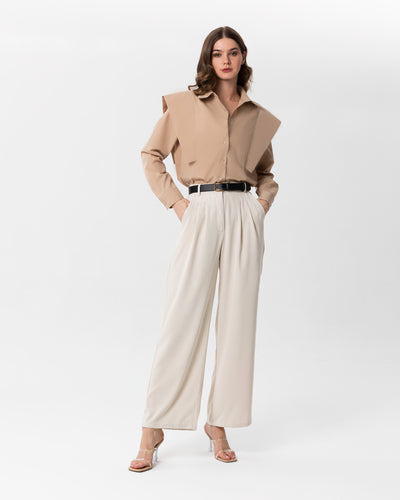 Formal trousers with belt and pleats | trousers | W DE MODA