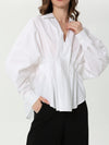 Loose blouse with pleats in the middle