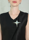 Black set with star brooch design