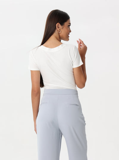 Plain V-neck T-shirt with ruffles on the sides