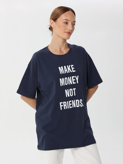 Free size T-shirt with digital print in the middle