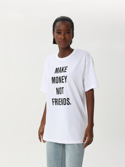 Free size T-shirt with digital print in the middle