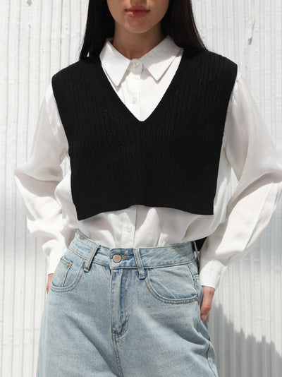 Sweater vest - knitted - Black color