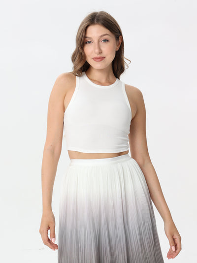 Plain sleeveless T-shirt