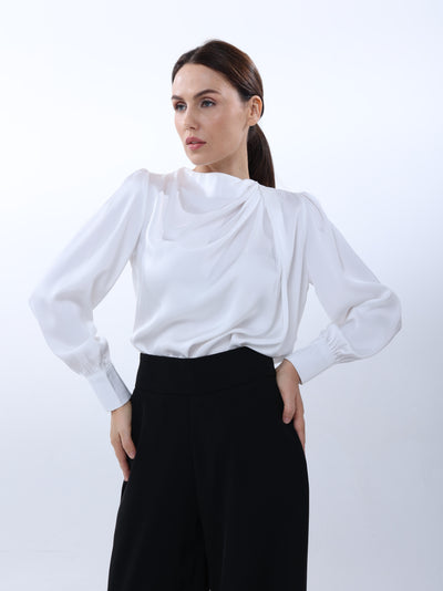 Silk blouse with ruffled shoulder