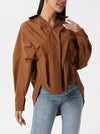 Loose blouse with pleats in the middle