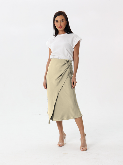 Side-pleated silk skirt with thigh slit | skirt | W DE MODA